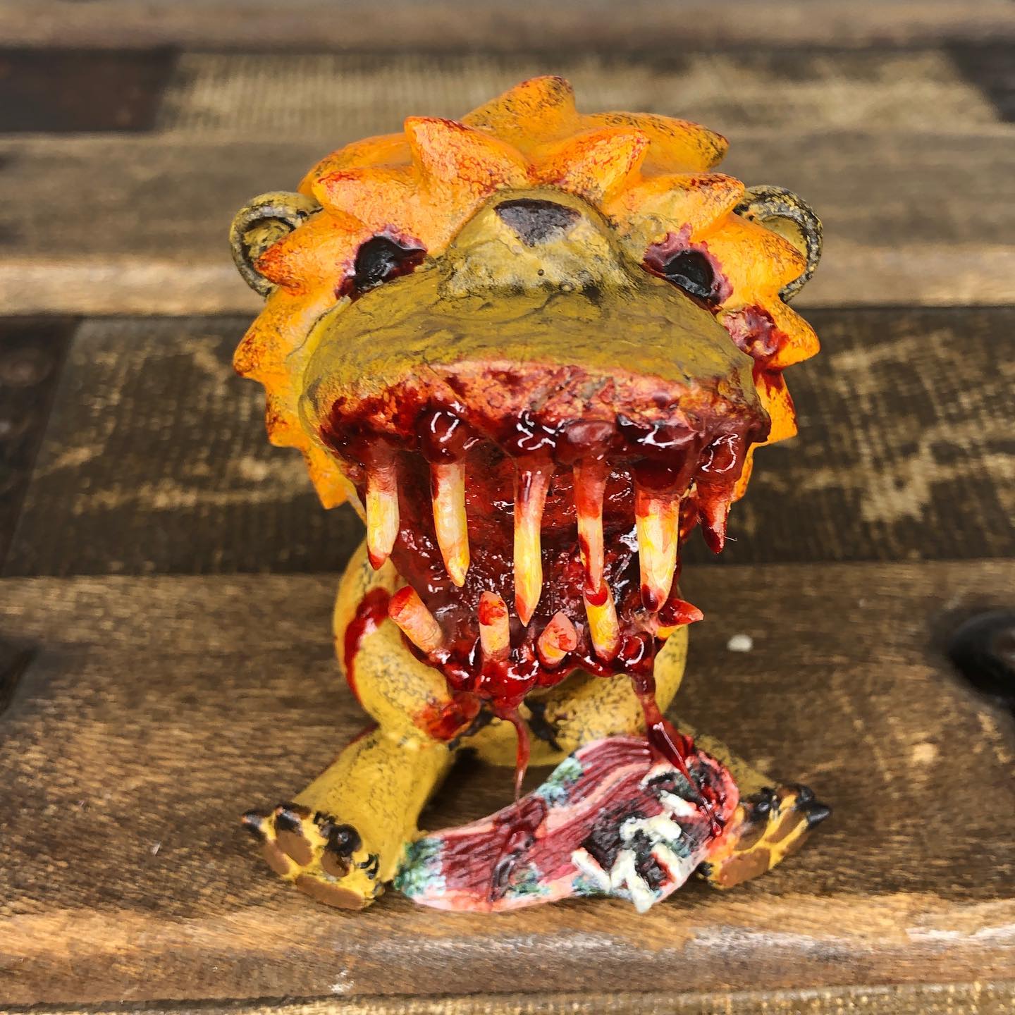 Chomps